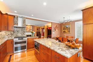 51 Sewall Ave, Brookline, MA 02446 - Photo 4