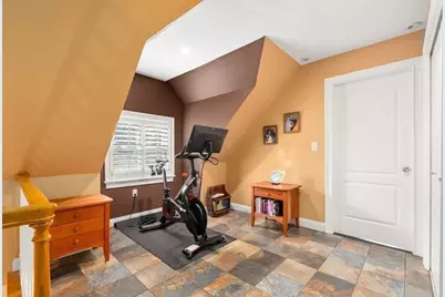 51 Sewall Ave #2, Brookline, MA 02446 - Photo 18