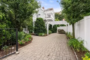 51 Sewall Ave, Brookline, MA 02446 - Photo 24