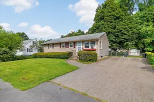 210 Stafford St, Worcester, MA 01603 - Photo 2