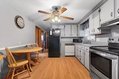210 Stafford Street, Worcester, MA 01603 - Photo 12