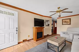 210 Stafford St, Worcester, MA 01603 - Photo 10