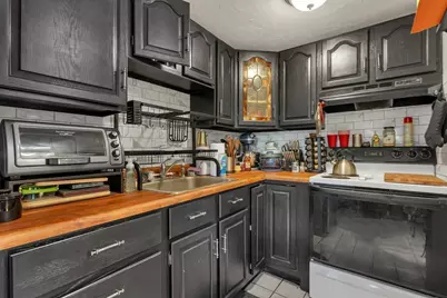 12 South Street, Leicester, MA 01611 - Photo 2