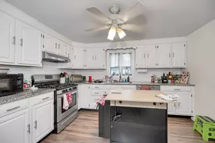 22 Victoria St, Somerville, MA 02144 - Photo 10
