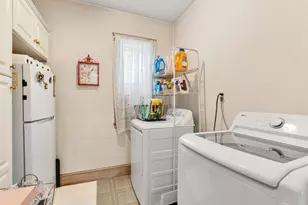 20 Lovell St, Somerville, MA 02144 - Photo 20
