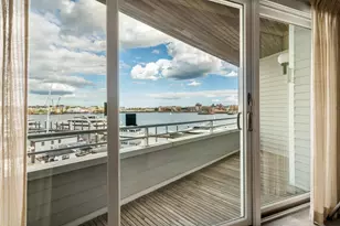 31 Constellation Wharf, Boston, MA 02129 - Photo 16