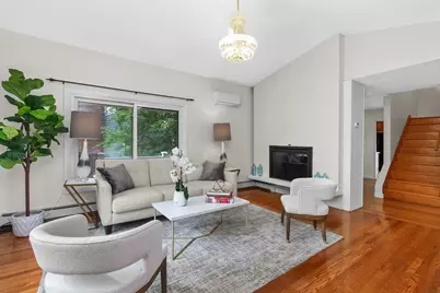 17 Churchill Rd, Winchester, MA 01890 - Photo 2