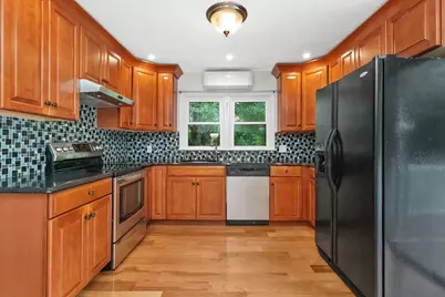 17 Churchill Rd, Winchester, MA 01890 - Photo 14