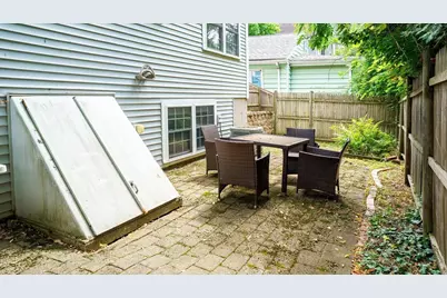 111 Marivista Ave, Waltham, MA 02451 - Photo 20