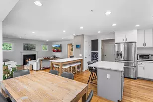 16 Country Candle Ln, Northborough, MA 01532 - Photo 2