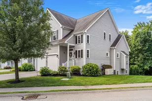 16 Country Candle Ln, Northborough, MA 01532 - Photo 4