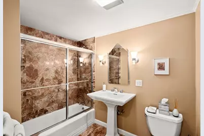 20 Hammond Pond Pkwy #504, Newton, MA 02467 - Photo 12