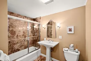 20 Hammond Pond Pkwy, Newton, MA 02467 - Photo 12