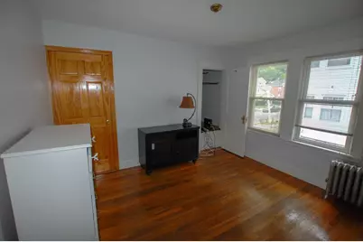 159 Forest #R, Medford, MA 02155 - Photo 4