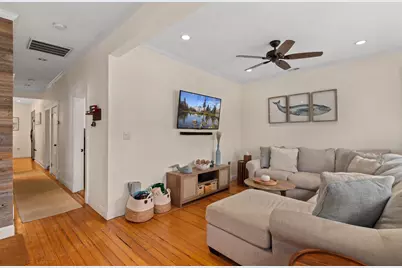 285 Minot St #2, Boston, MA 02124 - Photo 8