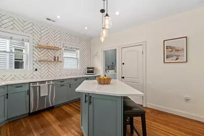 285 Minot St #2, Boston, MA 02124 - Photo 4