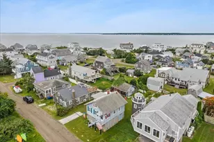21 Channel St, Mattapoisett, MA 02739 - Photo 14
