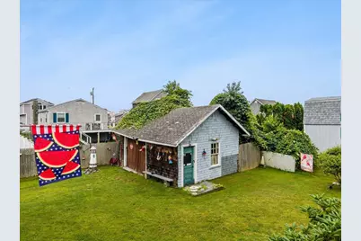 21 Channel St, Mattapoisett, MA 02739 - Photo 10