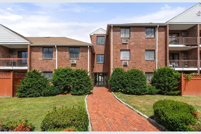655 Saw Mill Brook Parkway #20, Newton, MA 02459 - Photo 16