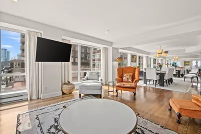 197 8th St #307, Boston, MA 02129 - Photo 4