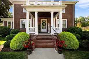 45 Ohio Ave, West Springfield, MA 01089 - Photo 2