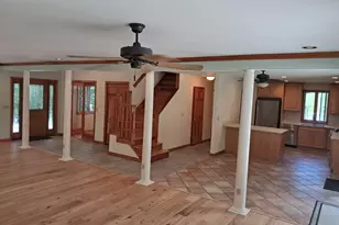 55 Howard St, Lunenburg, MA 01462 - Photo 6