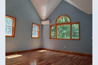 55 Howard St, Lunenburg, MA 01462 - Photo 22