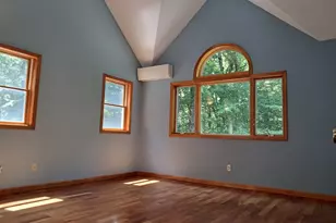 55 Howard St, Lunenburg, MA 01462 - Photo 22