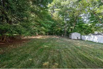 24 Thorndike Street, Reading, MA 01867 - Photo 32