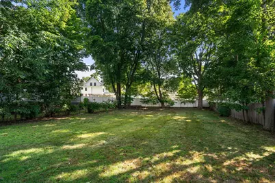 26 Elliott St, Reading, MA 01867 - Photo 20
