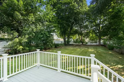 26 Elliott St, Reading, MA 01867 - Photo 18