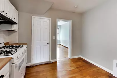 9 Irving, Everett, MA 02149 - Photo 20
