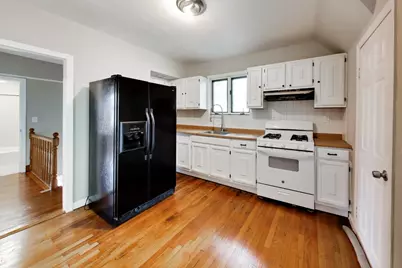 9 Irving, Everett, MA 02149 - Photo 18