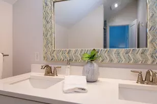 599 Washington St, Pembroke, MA 02359 - Photo 26