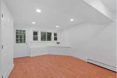 7 Sunnyside Ave, Wellesley, MA 02482 - Photo 18