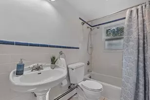 7 Sunnyside Ave, Wellesley, MA 02482 - Photo 12