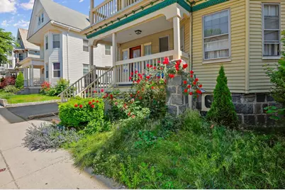 17 Farquhar #3, Boston, MA 02131 - Photo 2