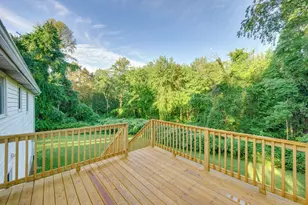 32 Thicket St, Abington, MA 02351 - Photo 16