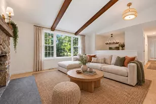 32 Thicket St, Abington, MA 02351 - Photo 4