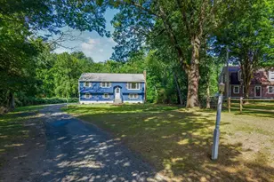 32 Thicket St, Abington, MA 02351 - Photo 2