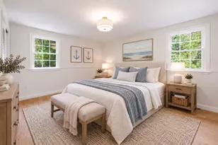 32 Thicket St, Abington, MA 02351 - Photo 8