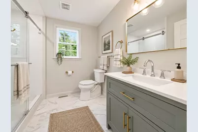 32 Thicket St, Abington, MA 02351 - Photo 6