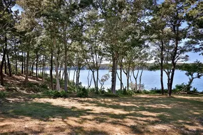 267 Barnes Road, Oak Bluffs, MA 02557 - Photo 4