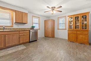 10 Clark Rd, Groveland, MA 01834 - Photo 14