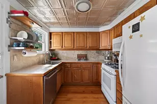 10 West St, New Bedford, MA 02740 - Photo 8