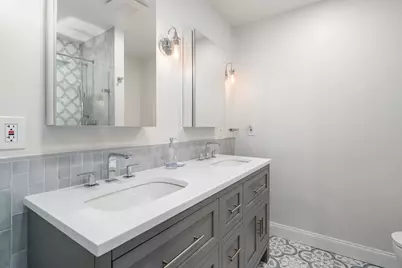 1081 Beacon #8, Brookline, MA 02446 - Photo 16