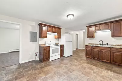 27 Regan St, Gardner, MA 01440 - Photo 8