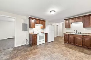 27 Regan St, Gardner, MA 01440 - Photo 8