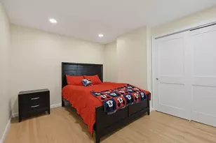 138 Tolman St, Newton, MA 02465 - Photo 18