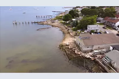1510 Padanaram Ave, New Bedford, MA 02740 - Photo 10